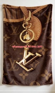 Gold LV Logo Keychain Flannel Blanket 433